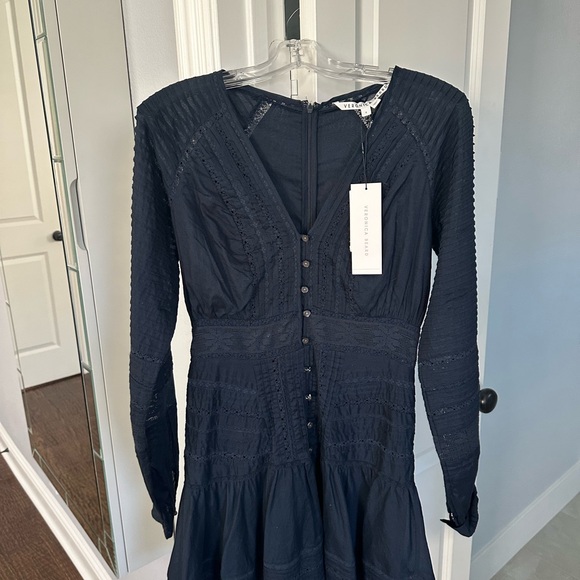 Veronica Beard Navy Blue embroidered minidress. Size 4. New with tags - Picture 1 of 3